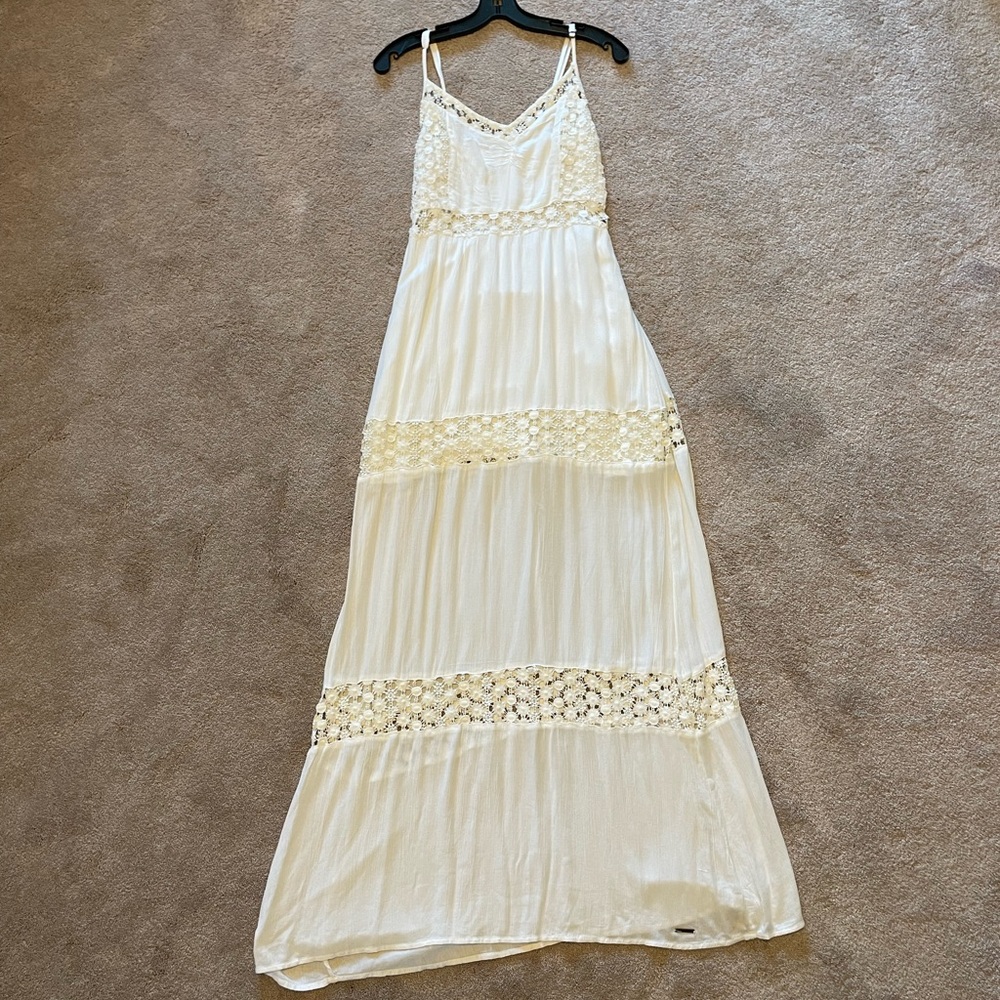 Abercrombie & Fitch White Maxi Dress